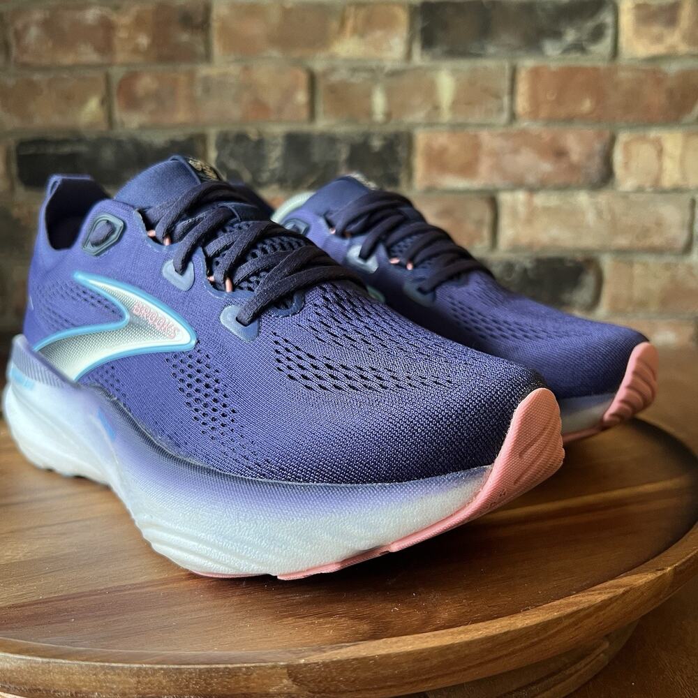 Brooks Glycerin GTS 22 Womens 8 Wide Blue Max Cushioned Running Shoes Sneakers - Picture 2 of 16